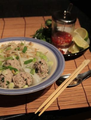  ก๋วยเตี๋ยวหลงหนานซี่อิ้ว: เคล็ดลับความหอมหวานจากน้ำซุปกระดูกหมูและรสชาติเข้มข้นของซอสซี่อิ๊ว