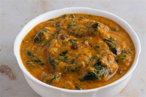  Miyan Taushe: A Creamy Delight With Spicy Notes That Will Transport Your Taste Buds!